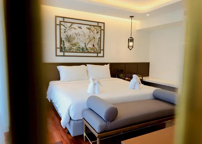 Peach Hill Resort - Sha Extra Plus Kata Beach 